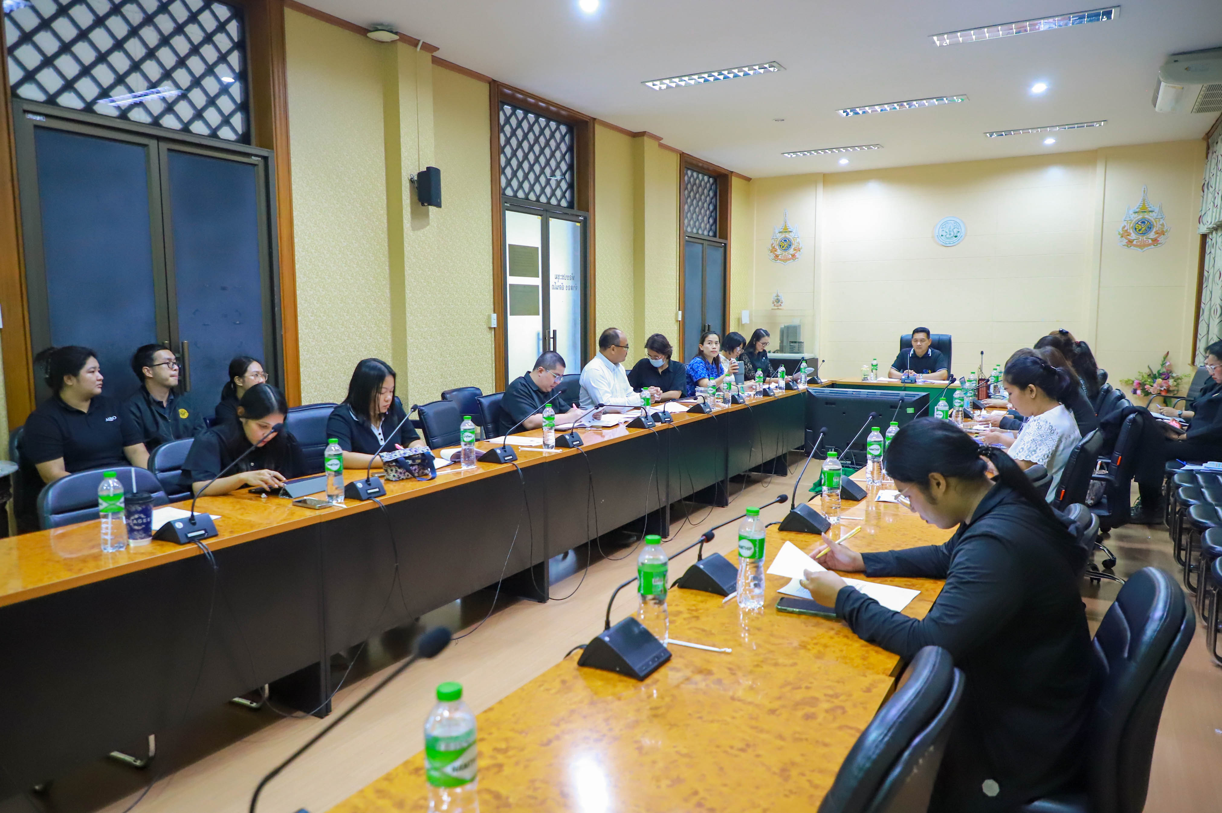 title - สบท. ประชุมคณะทำงานร่างตัวชี้วัดการประเมินผลการดำเนินงานของกองทุนการปฏิรูปที่ดินเพื่อเกษตรกรรม ประจำปีบัญชี 2570 ครั้งที่ 1/2569